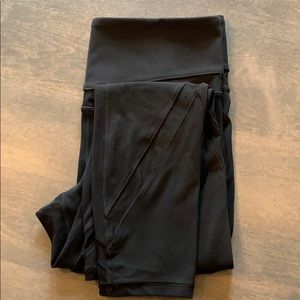 Athleta Elation 7/8 Black Tights